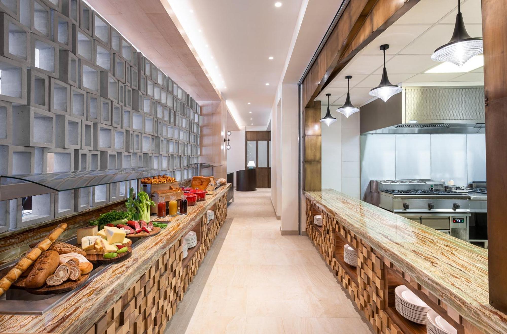 Viceroy Kopaonik Serbia Buitenkant foto The kitchen at the restaurant