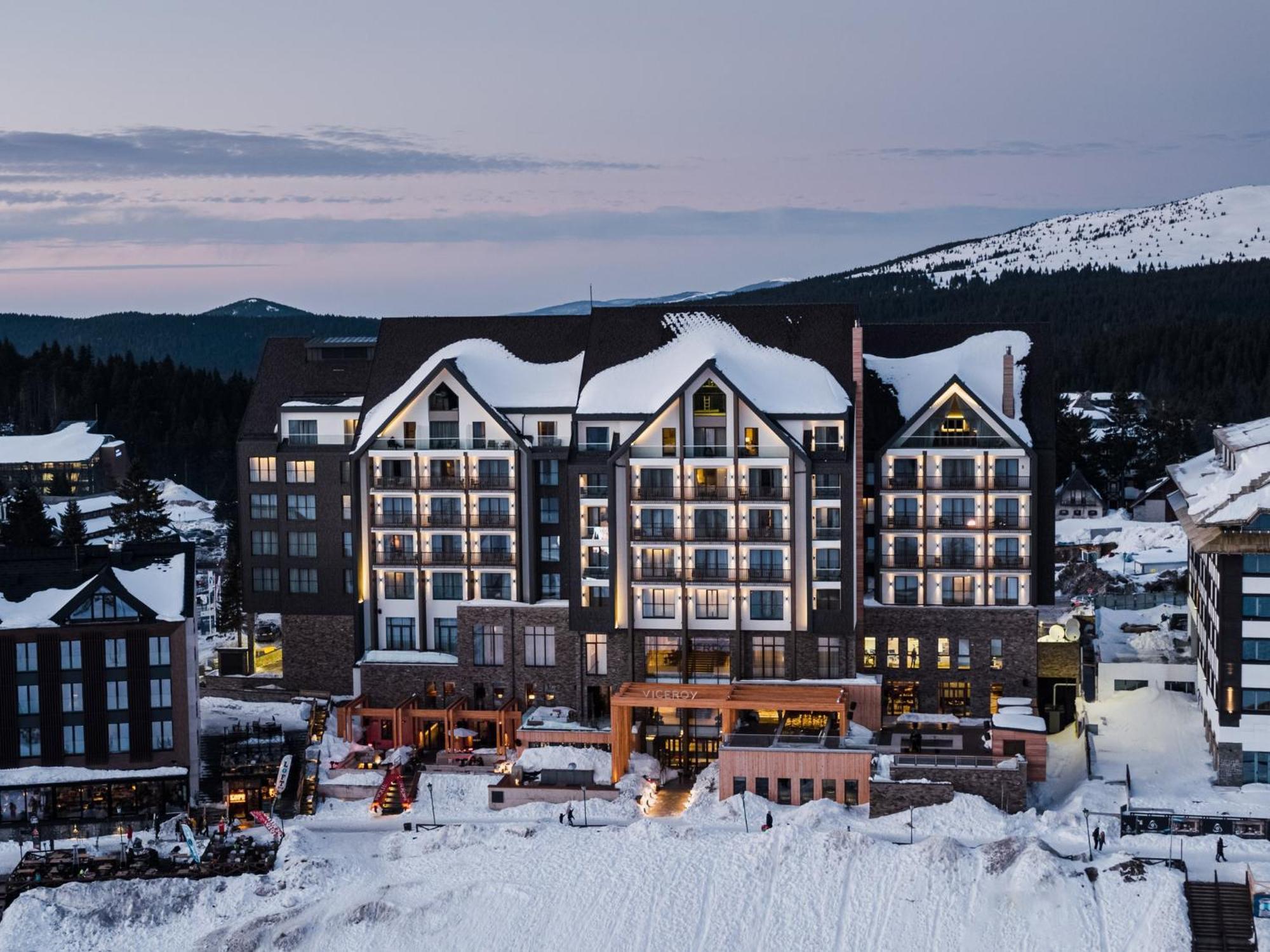 Viceroy Kopaonik Serbia Buitenkant foto The Village at Sun Peaks