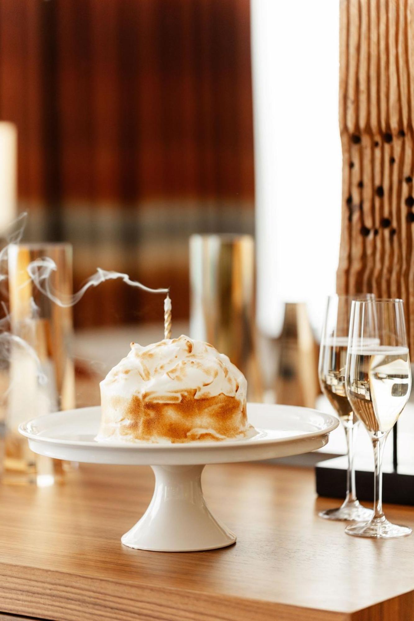 Viceroy Kopaonik Serbia Buitenkant foto A lemon meringue pie